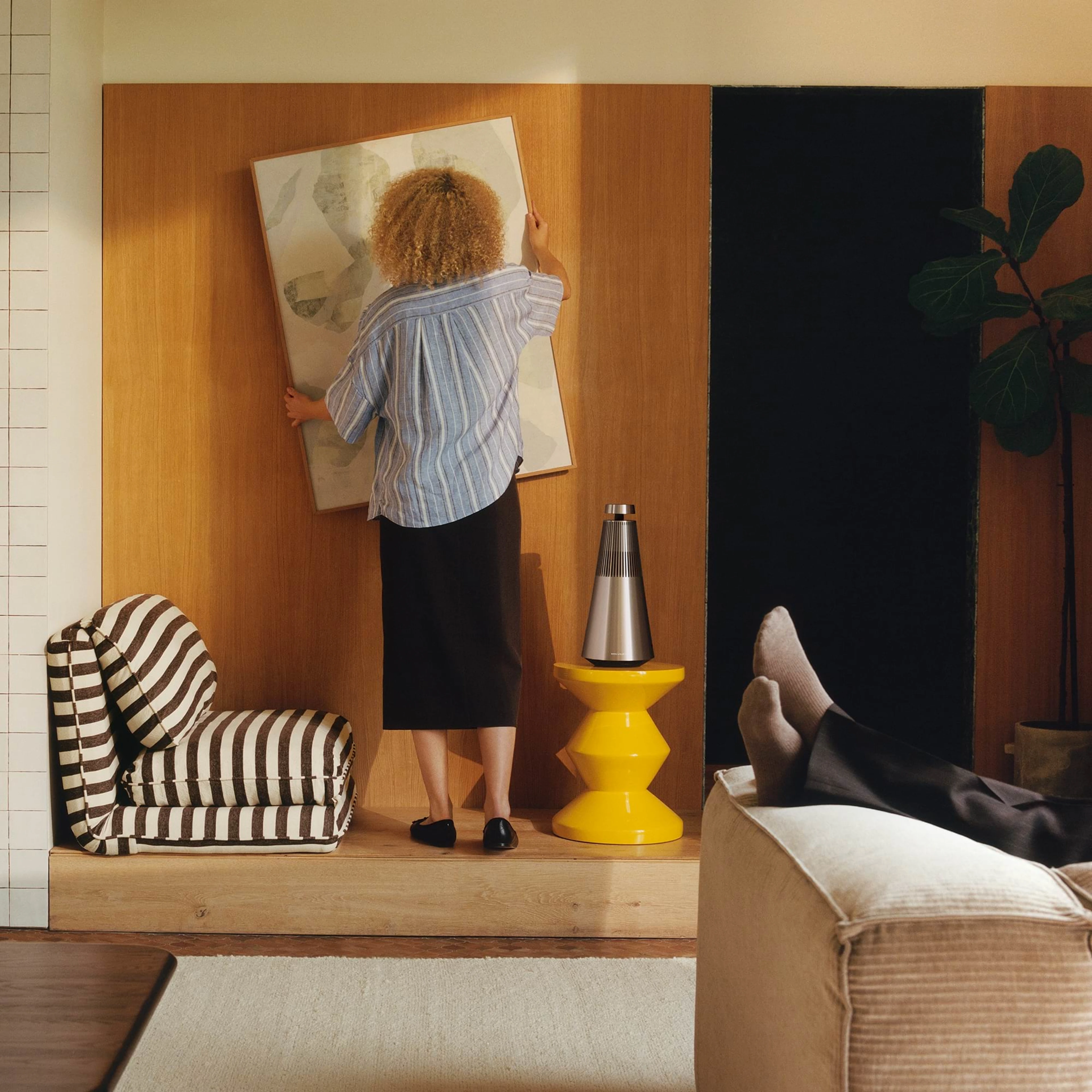 Beosound speaker demonstrating flexible placement options